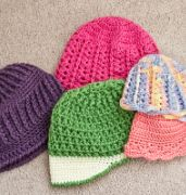 Kapelusiki szydełkowe